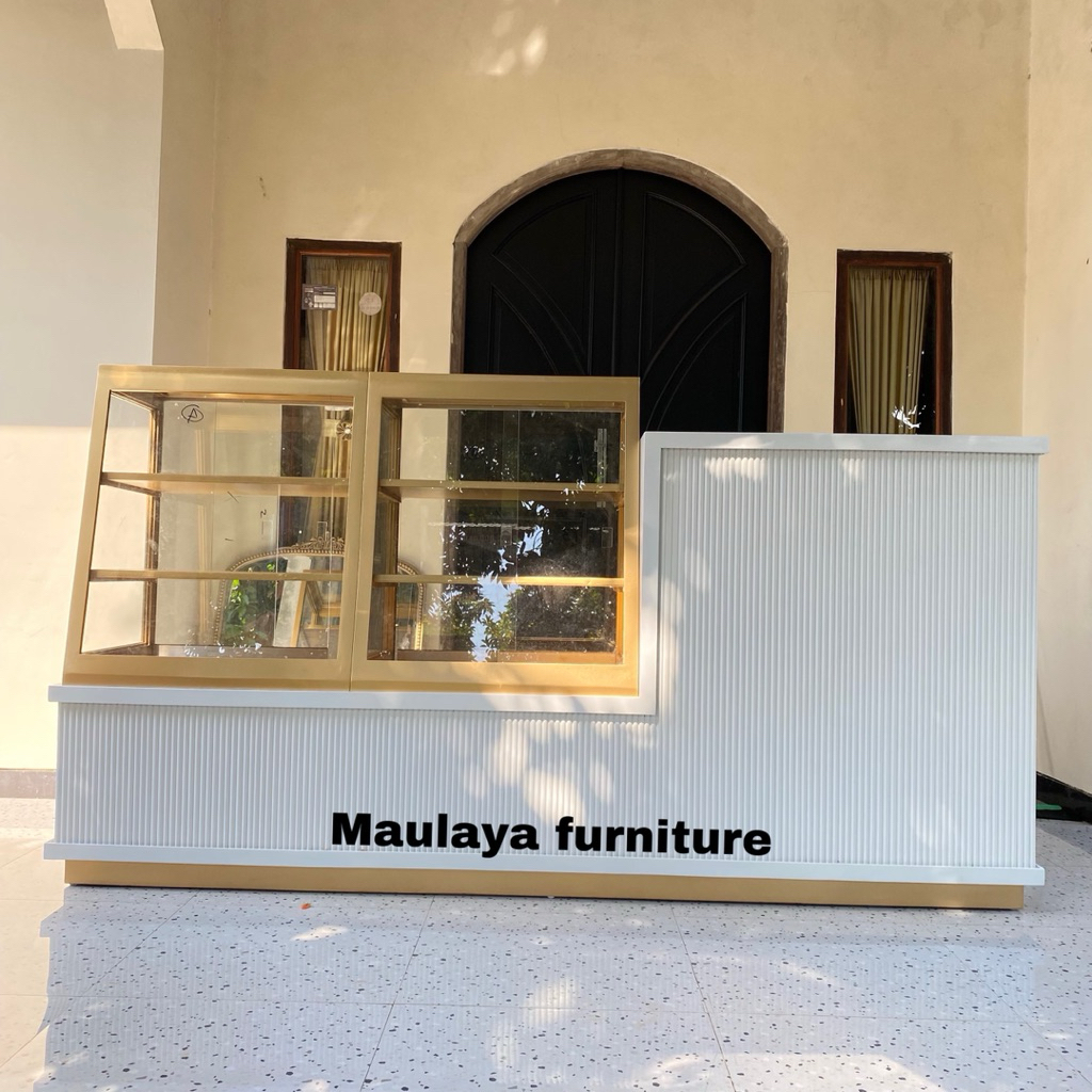 Meja Kasir Etalase Kaca Minimalis