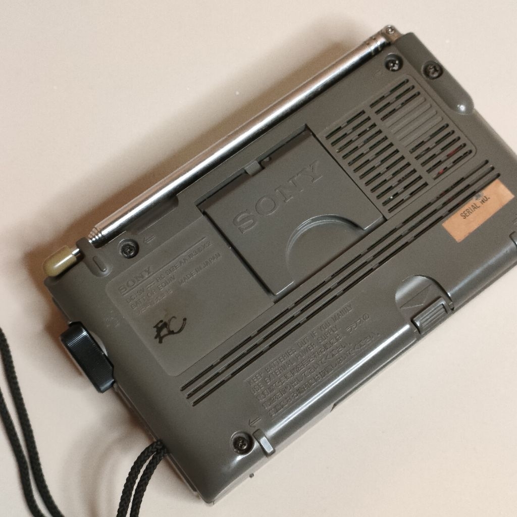 Radio Sony ICF sw 11 jadul vintage