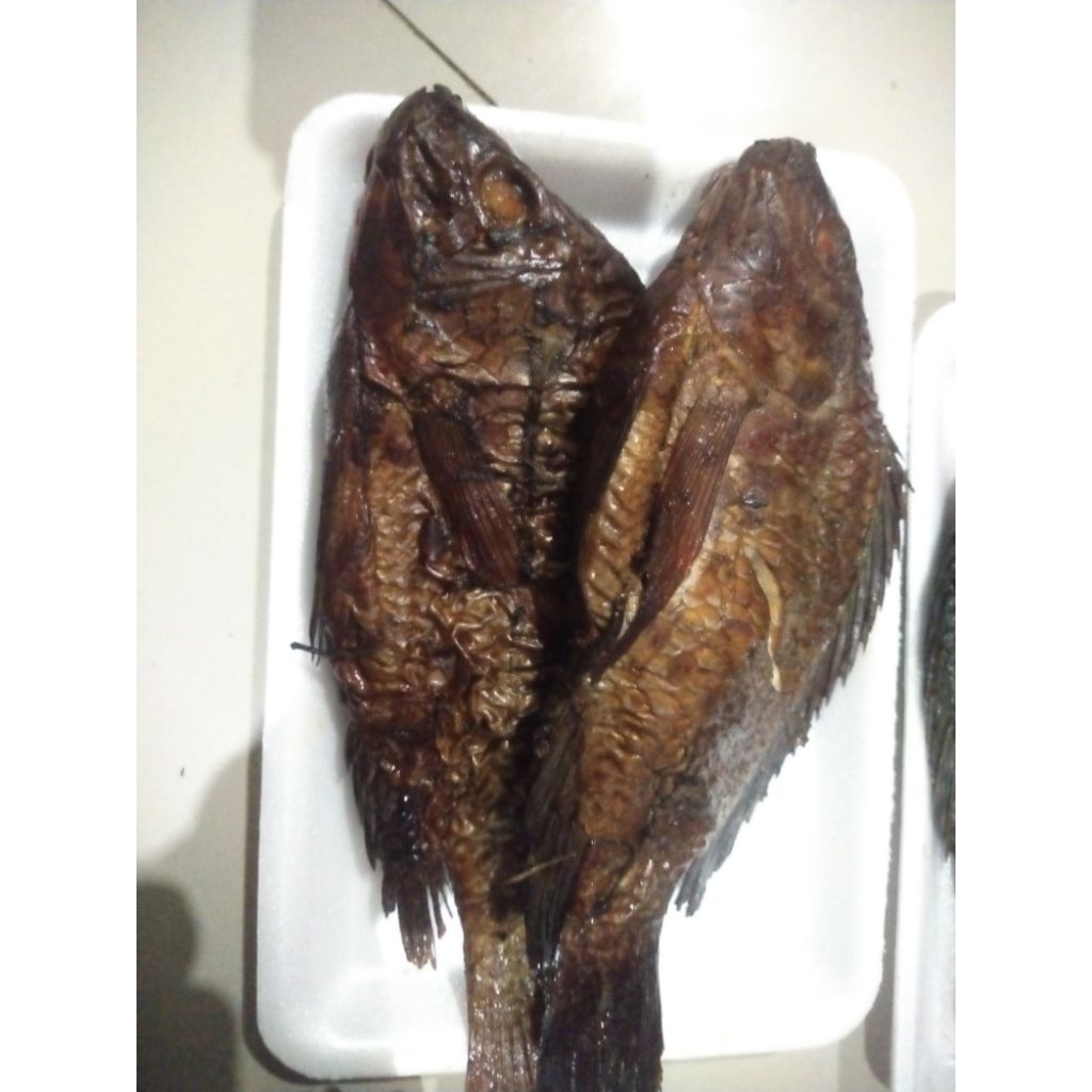 

mujaer asap / ikan mujaer asap 500gr