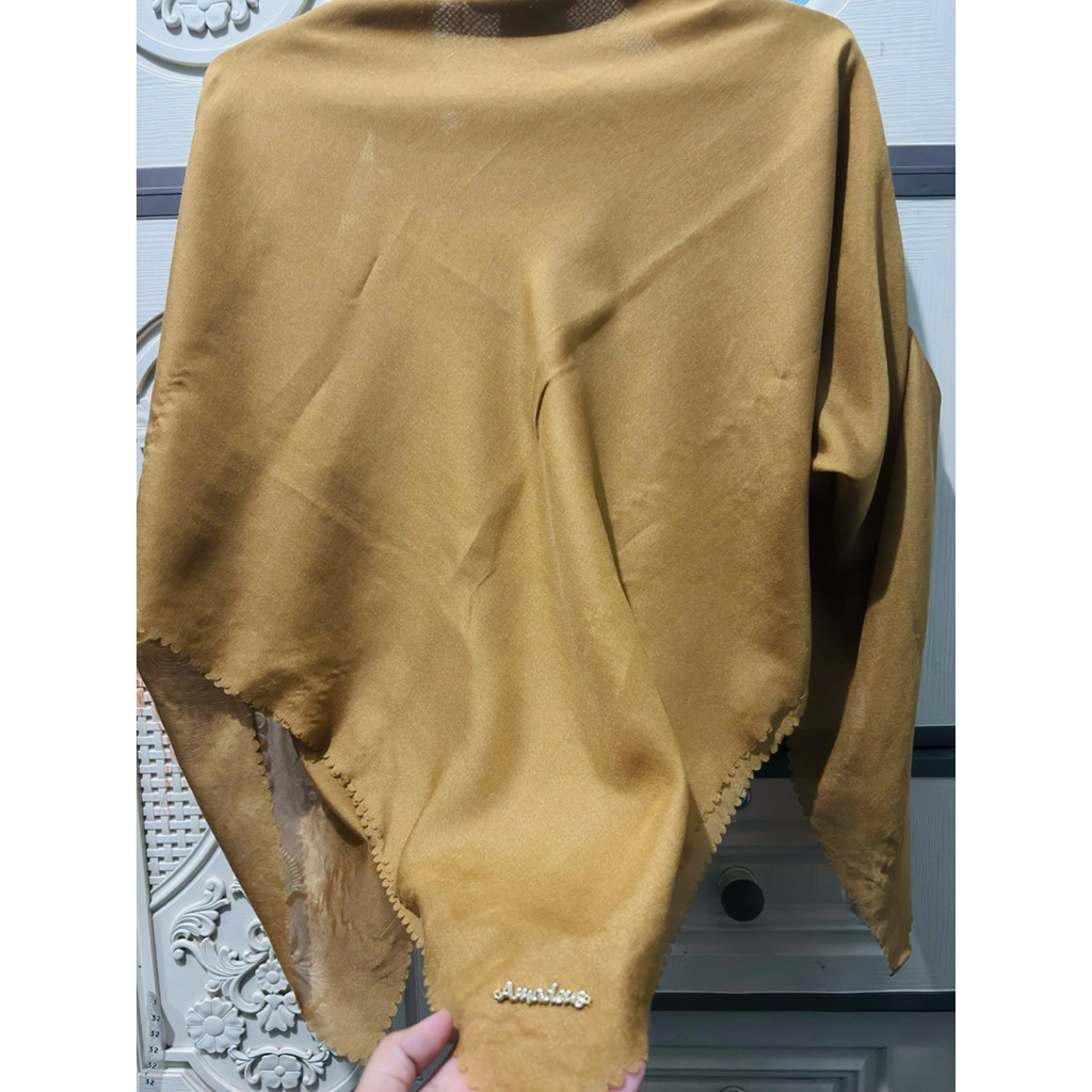 Preloved Scarf Zytadelia Polos