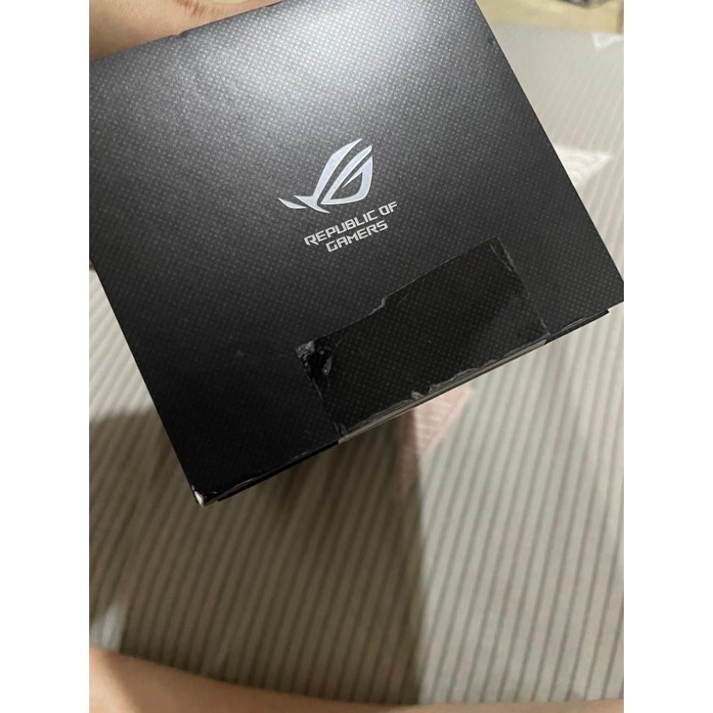 Asus ROG Phone 6 -1A-BLACK  -12G RAM  5G,DUAL SIM  6.78" FHD+ DISPLAY  Snapdragon 8+ Gen1  12M/50M&1