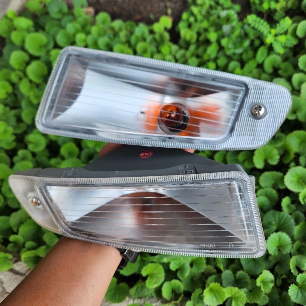 lampu bumper sein daihatsu ceria