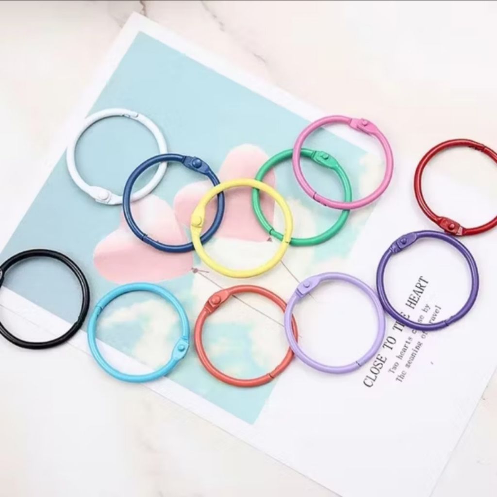 

(1 pcs) ring binder buka tutup warna warni uk.3 cm