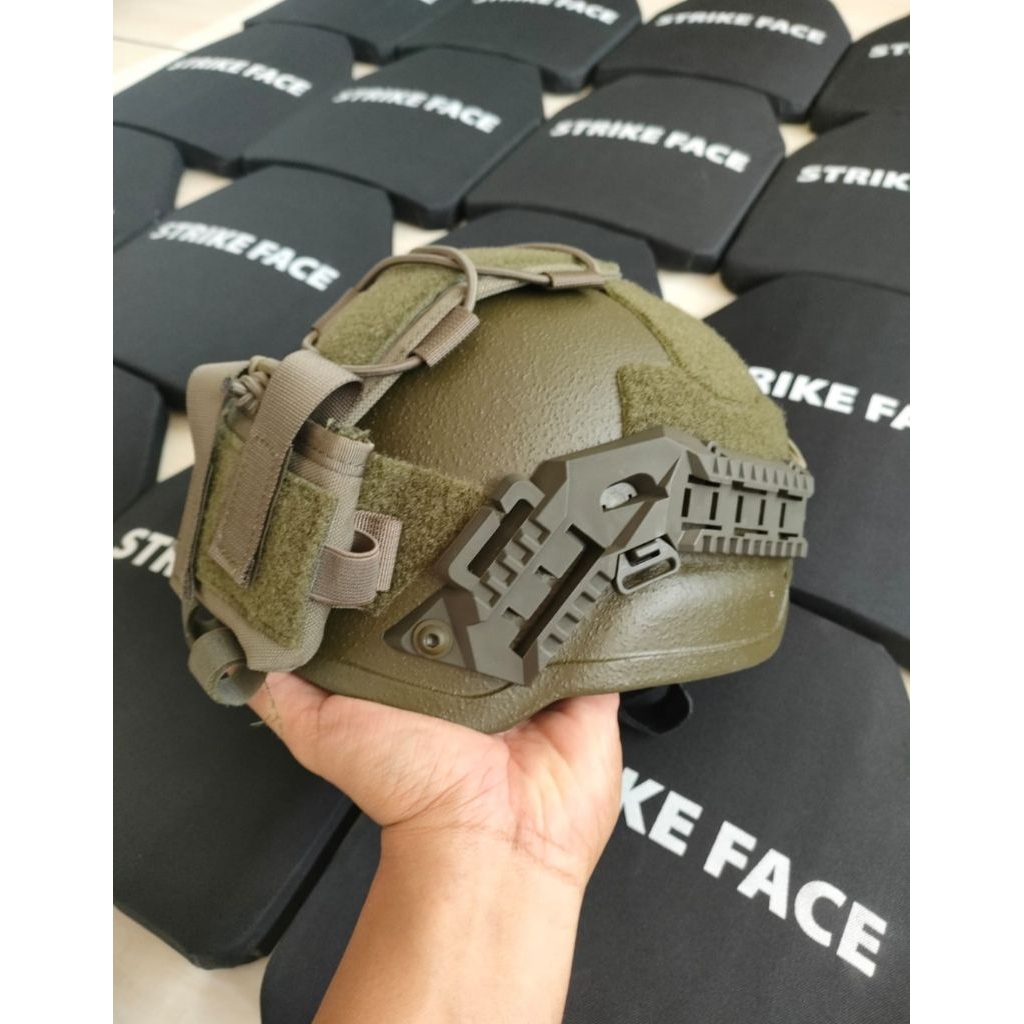 Helm kevlar jatah Rajawali ori modif & Helm kevlar hitam modif Scorpio