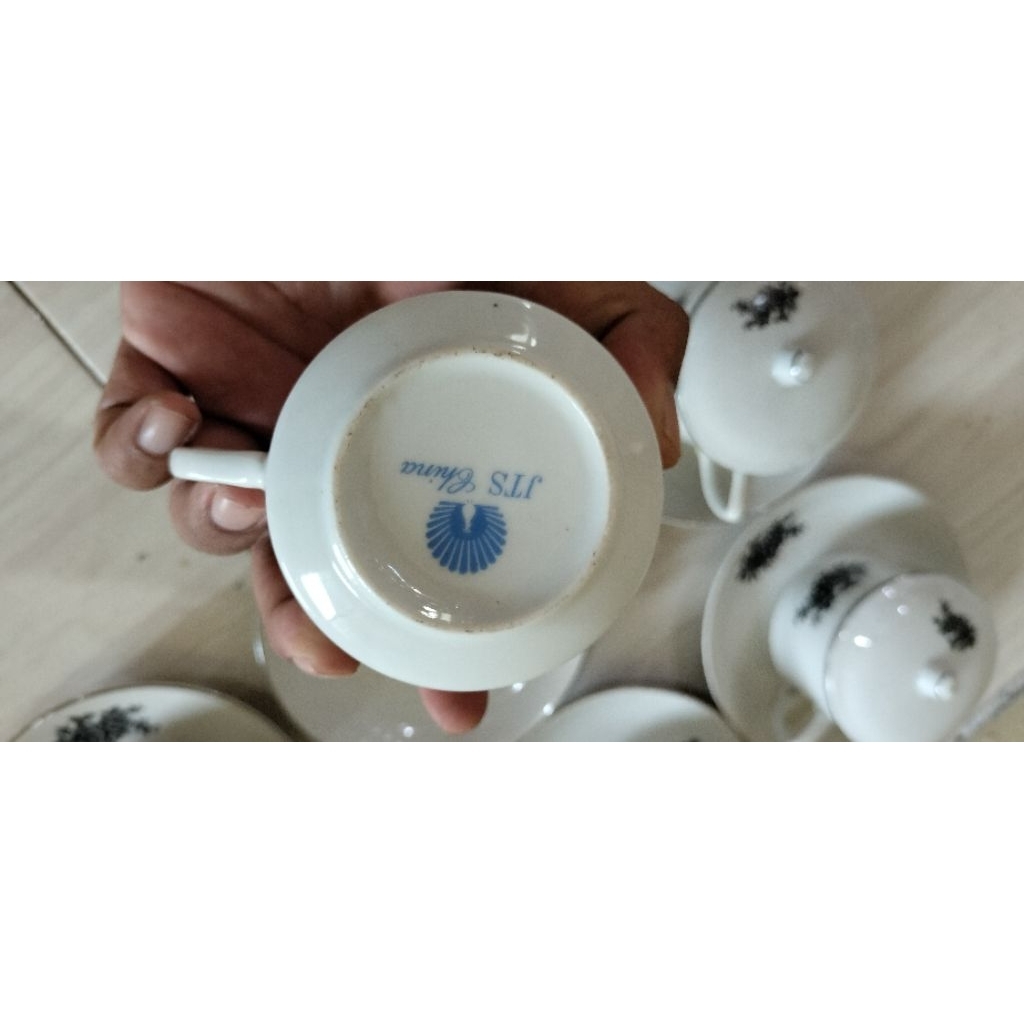 Gelas kopi dempok asli jadul Made in China (barang antik)