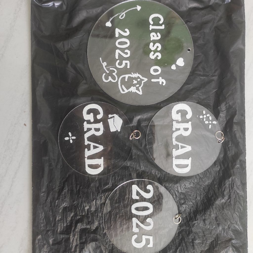 

Akrilik untuk selempang pita