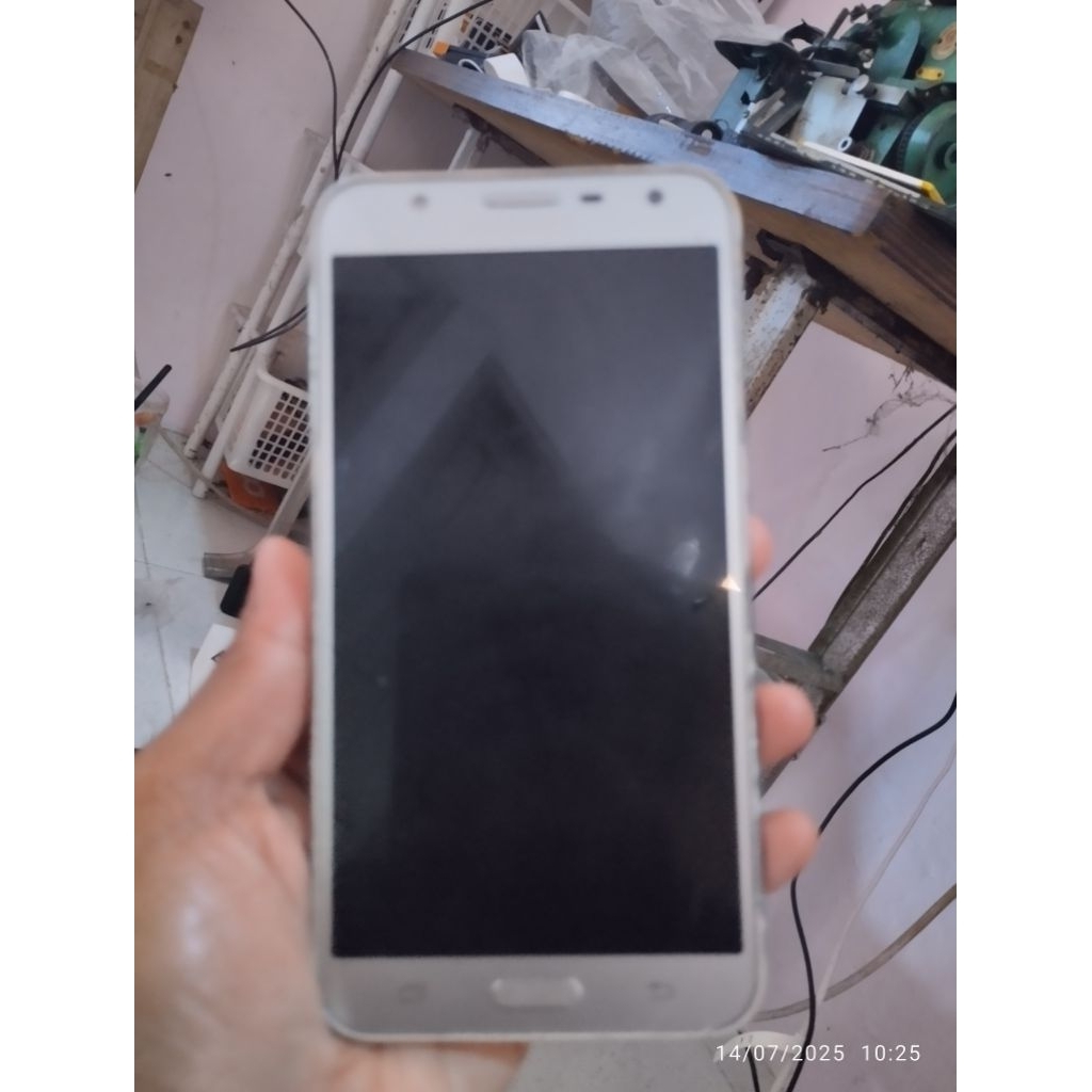 Samsung J7 Core Ram 3/32 Second Minus LCD