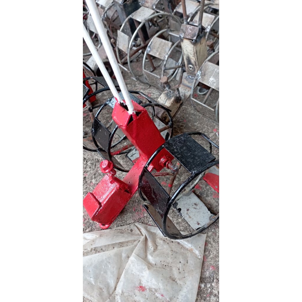 TRAKTOR MINIATUR MAINAN ANAK-ANAK