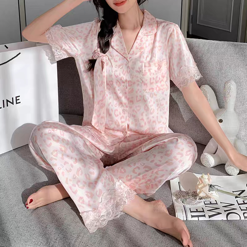 Setelan piyama satin wanita kekinian baju tidur renda bermotif macan tutul lengan pendek