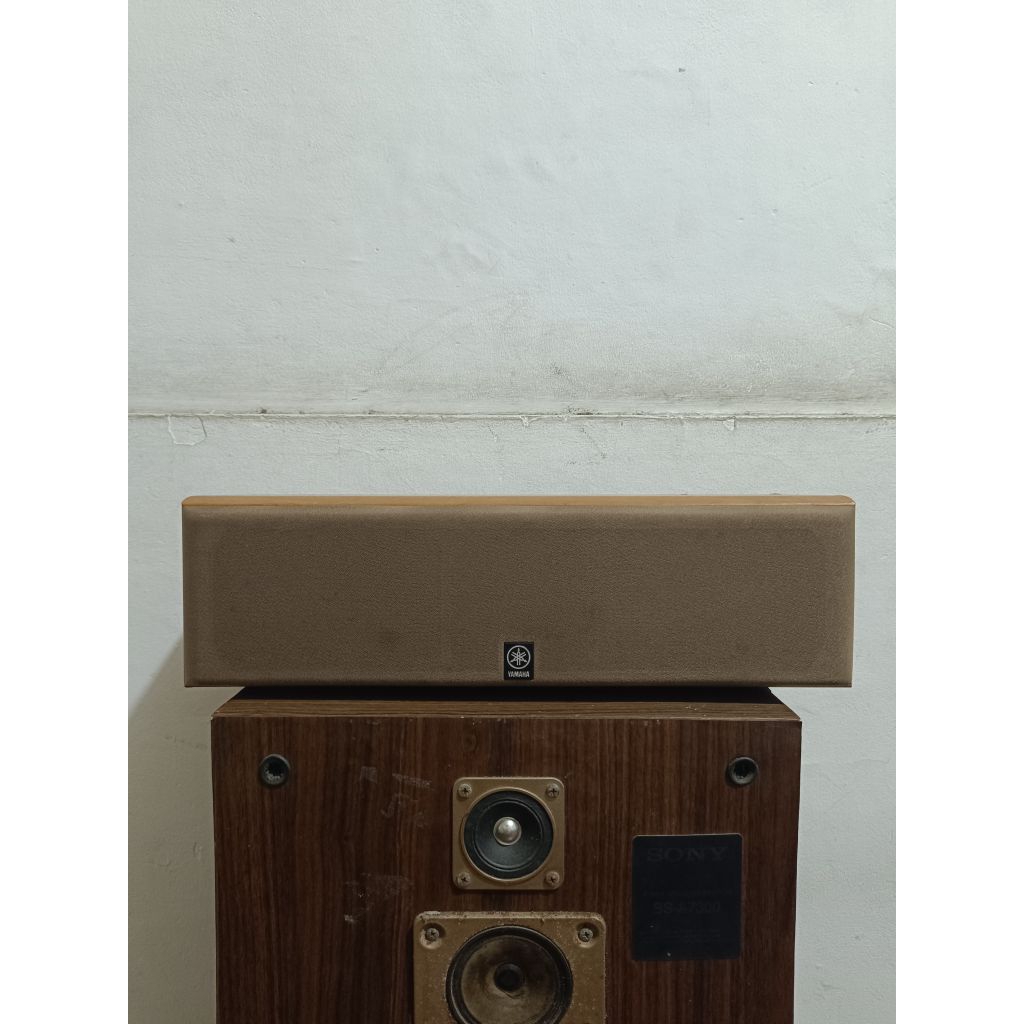 Speaker Yamaha NS-C55 Original | Speaker Center – Mulus Like NewYamaha NS-C55 Dolby Surround 5.1 | S