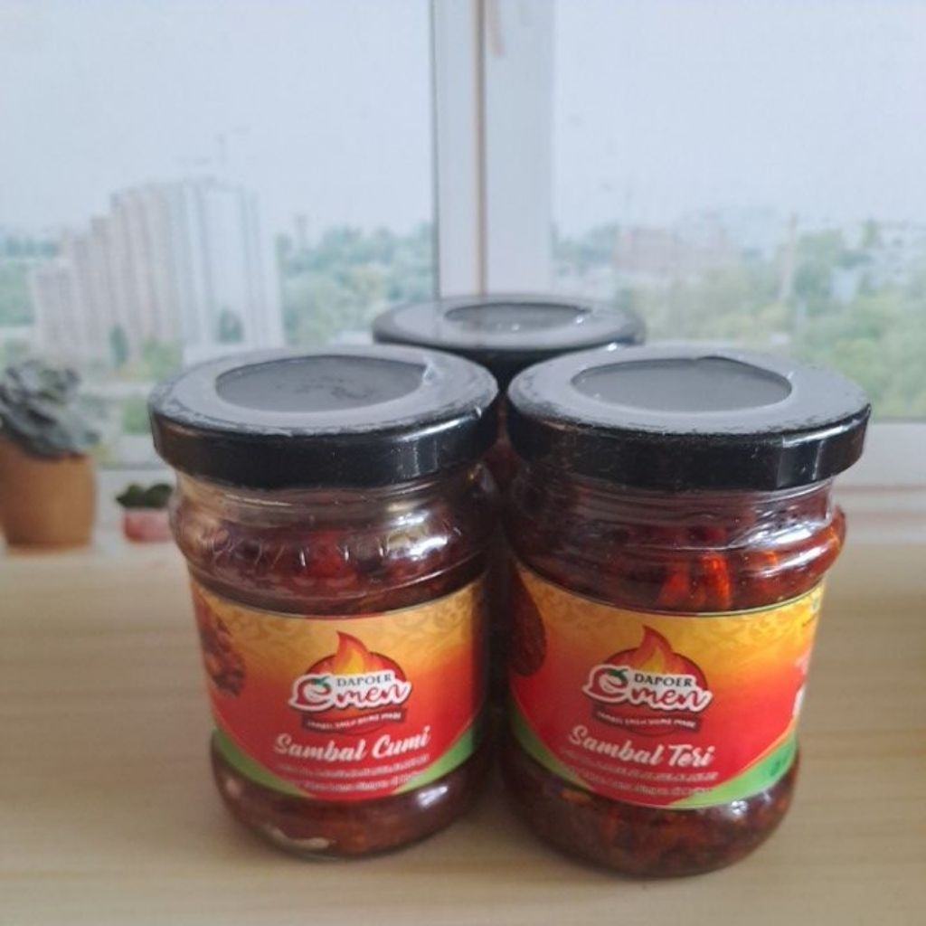 

Aneka Sambal Dalam Kemasan Botol | Sambal Cumi | Sambal Teri | Sambal Ikan Asap | Aneka Sambal | Sambal Kemasan