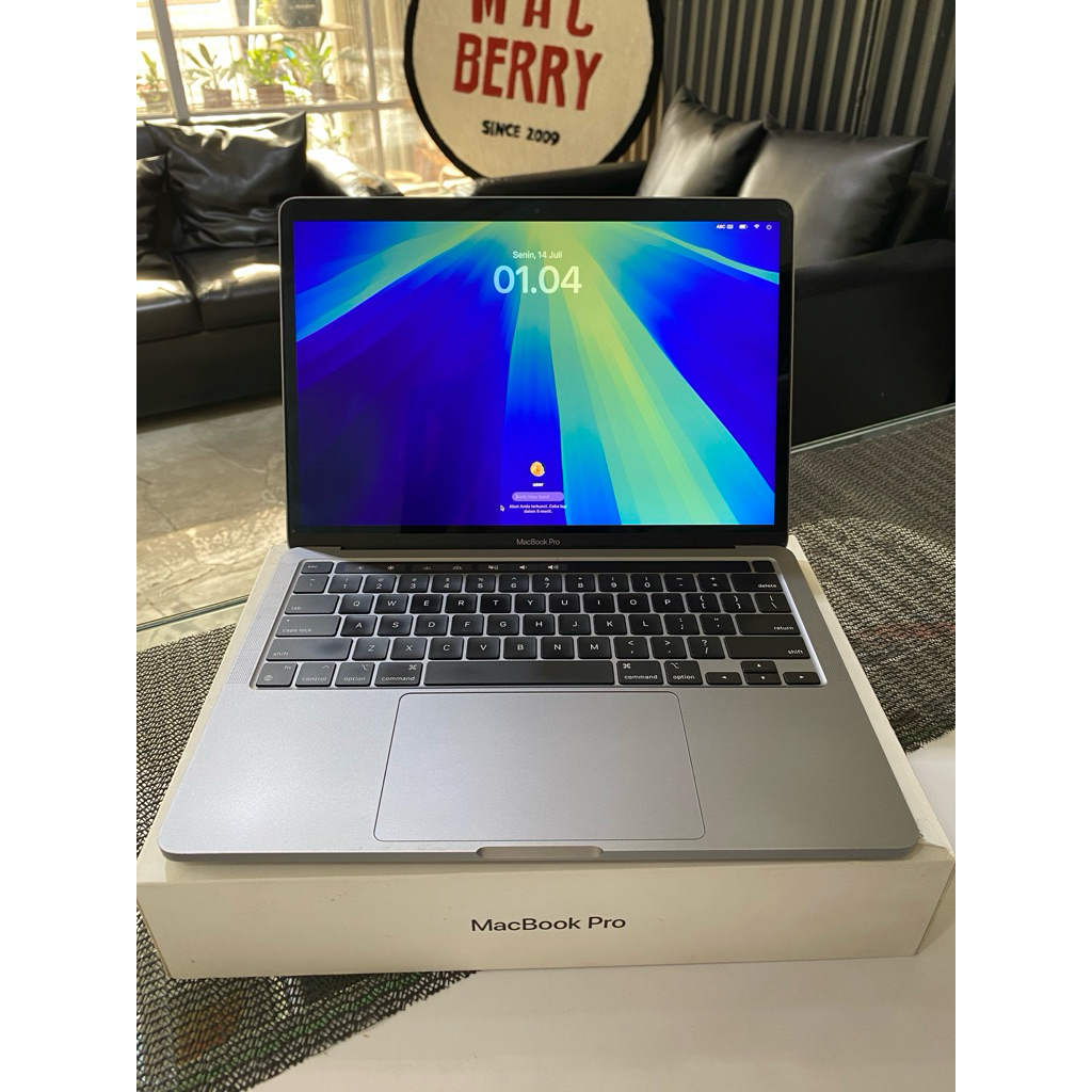 Second MacBook Pro 13 inch M1 2020