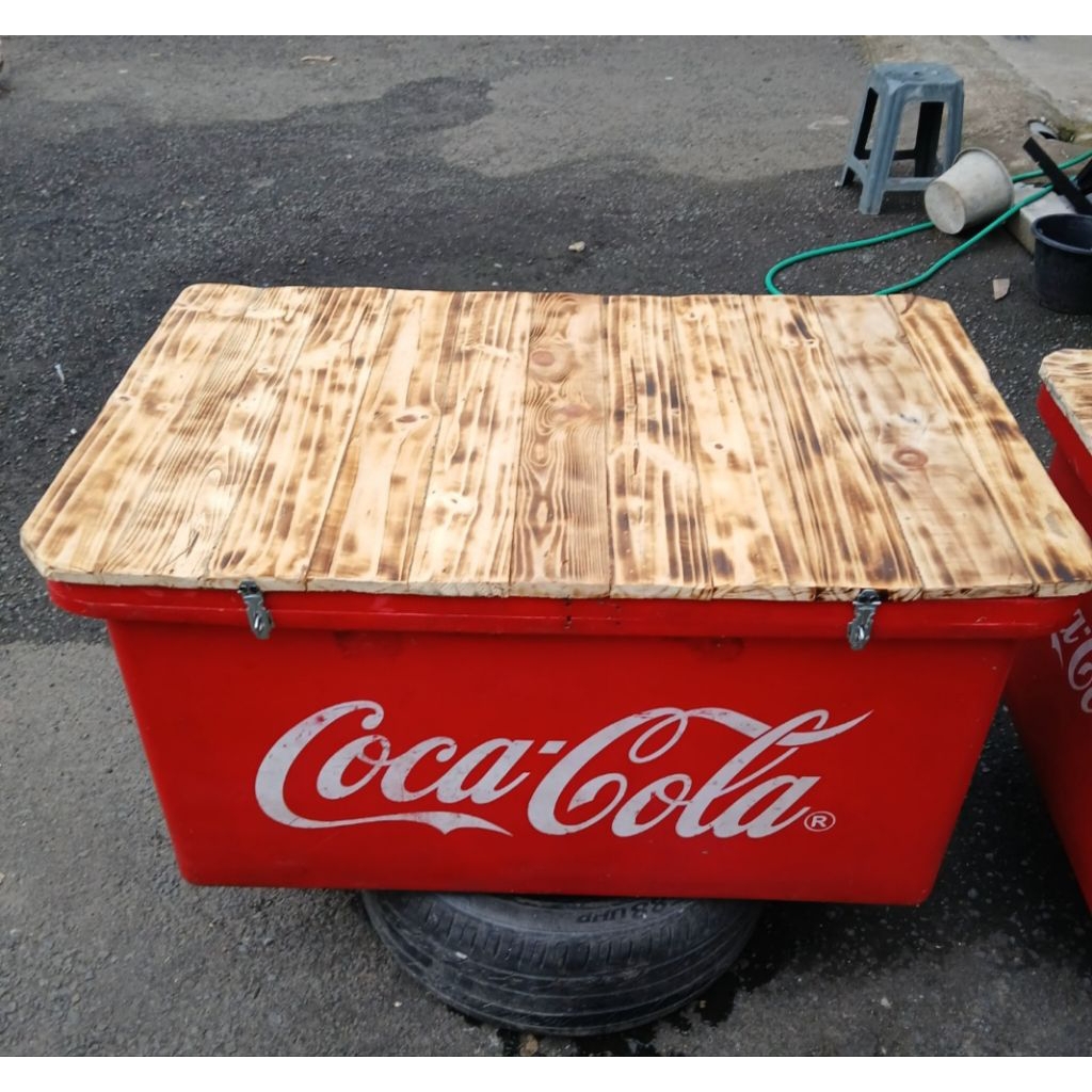 

BOX ES COCA COLA JUMBO JADUL