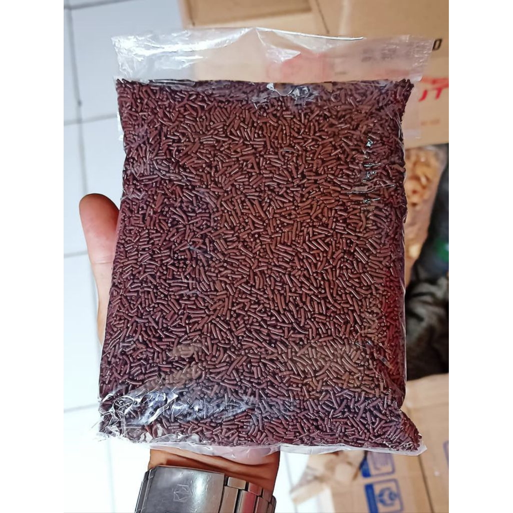 

MESES COKLAT 500GR LAGIE BAKERY CERES MEISES MANIS ENAK LEZAT MAKANAN COKLAT HALAL