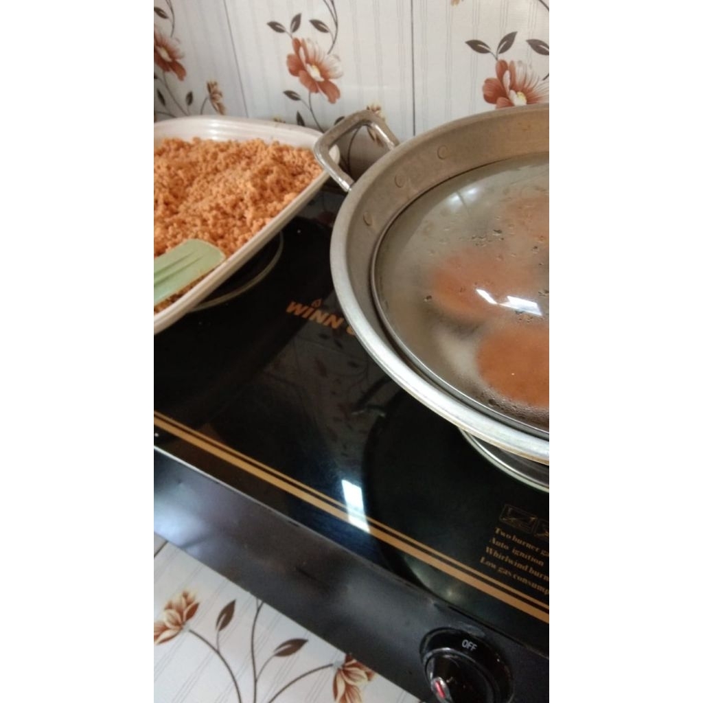 

RENGGINANG UBI MENTAH