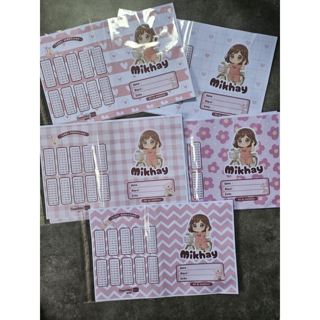 

Sampul Buku Custom Nama