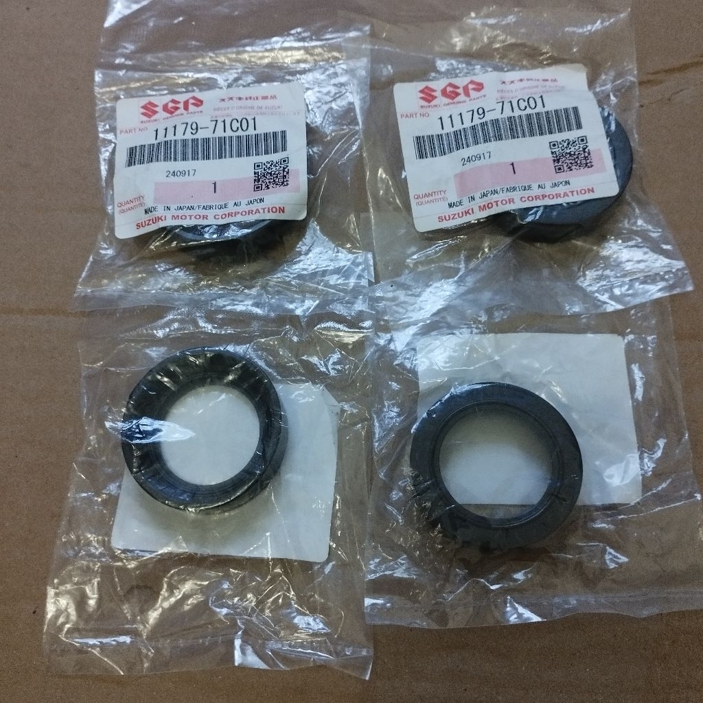 SEAL BUSI MOBIL SUZUKI APV, APV ARENA / FUTURA INJEKSEN / BALENO TAHUN 97,2000, ORIGINAL SGP.