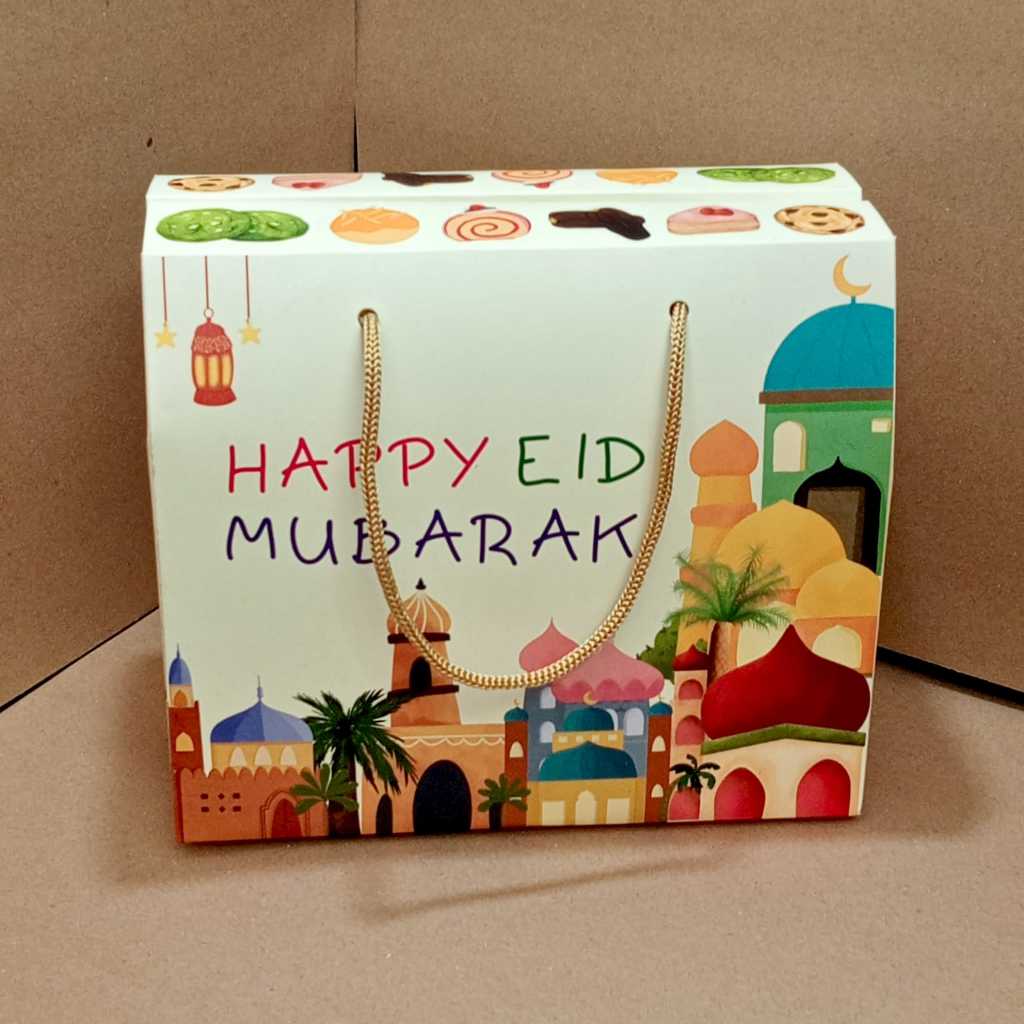 

5 Paper Bag Hampers / Gable Box Hampers Untuk Snack Lebaran 19x11,5x16,5 Cm