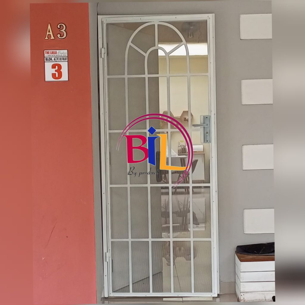 Pintu kawat nyamuk . Pintu besi . Ram nyamuk . Pintu kasa . Pintu minimalis