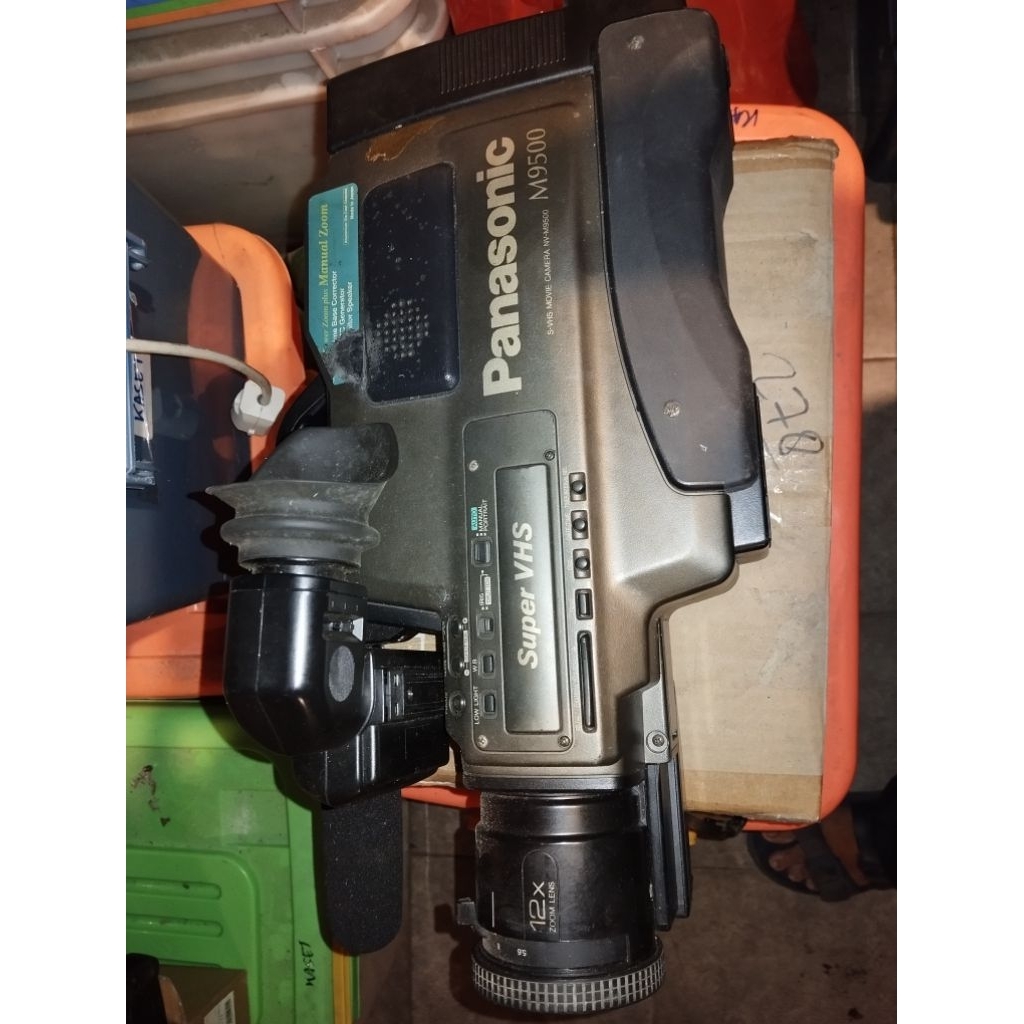 handycam Panasonic M9500