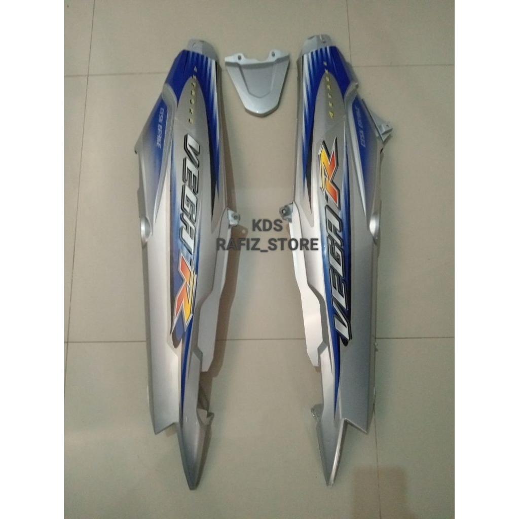 cover body Vega R New warna silver berkualitas