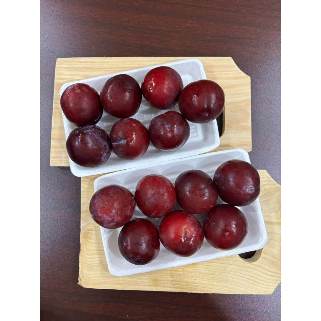 

INSTANT Buah Plum MERAH Fresh - 500 gram