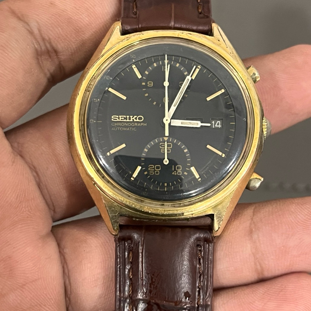 Seiko Automatic Chronoghraph Panda Balck Dial 6138-8020