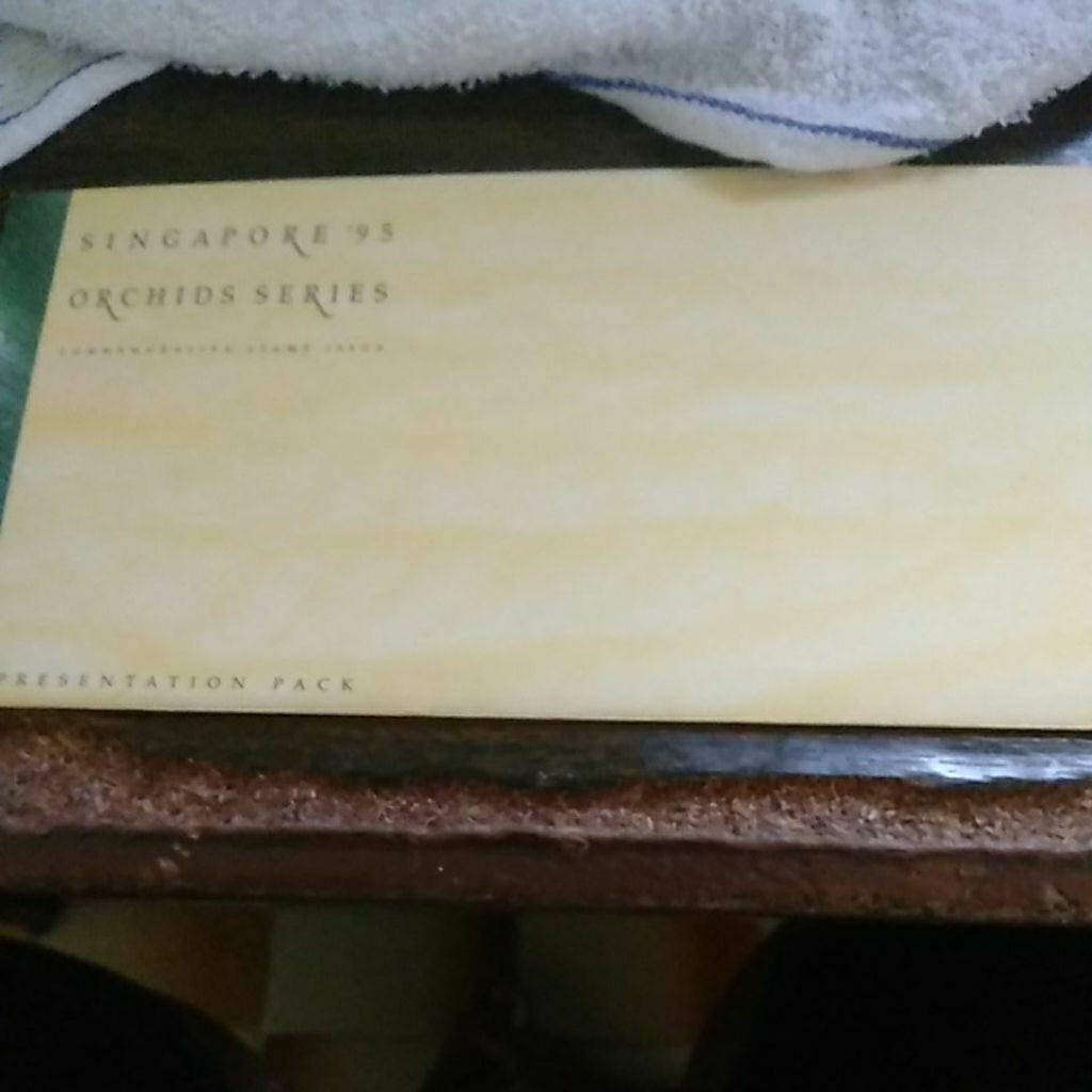 

Prangko Singapore 95 orchids series