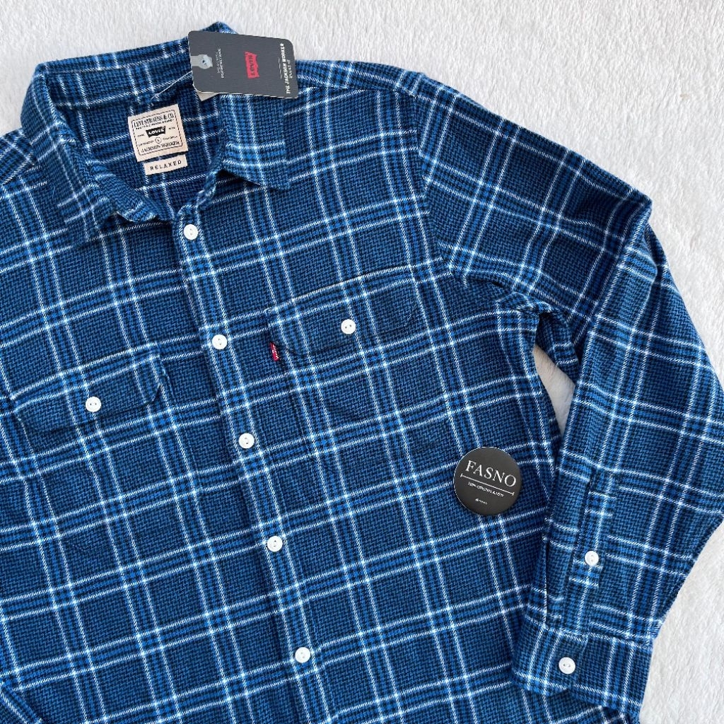 [NEW & ORIGINAL] LV'S Classic Jackson Worker "LS FLANEL shirt, 2 Pocket.Color = Dark Blue. 
