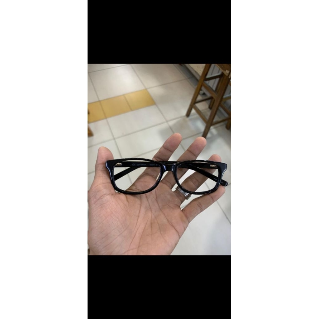 kacamata CK Calvin Klein second original barang masih mulus banget