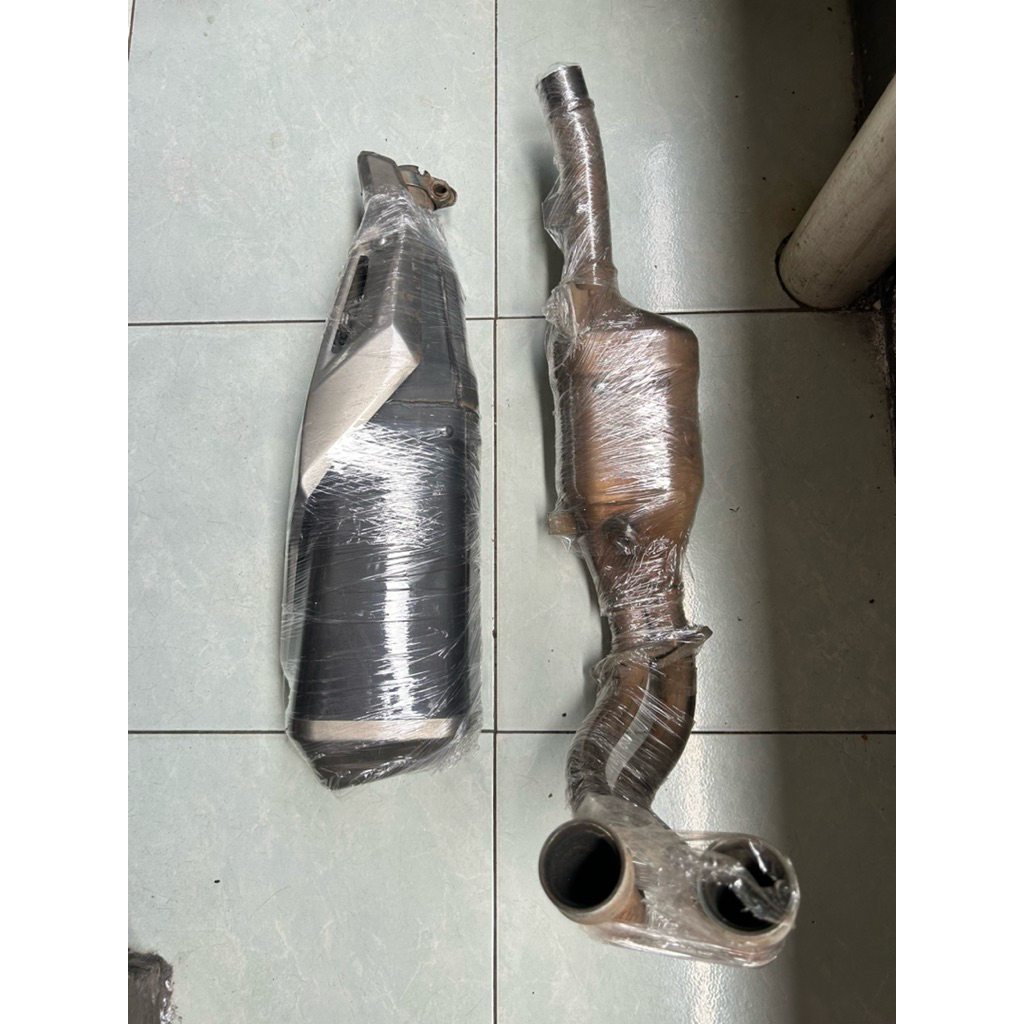 Knalpot standart honda CB500X