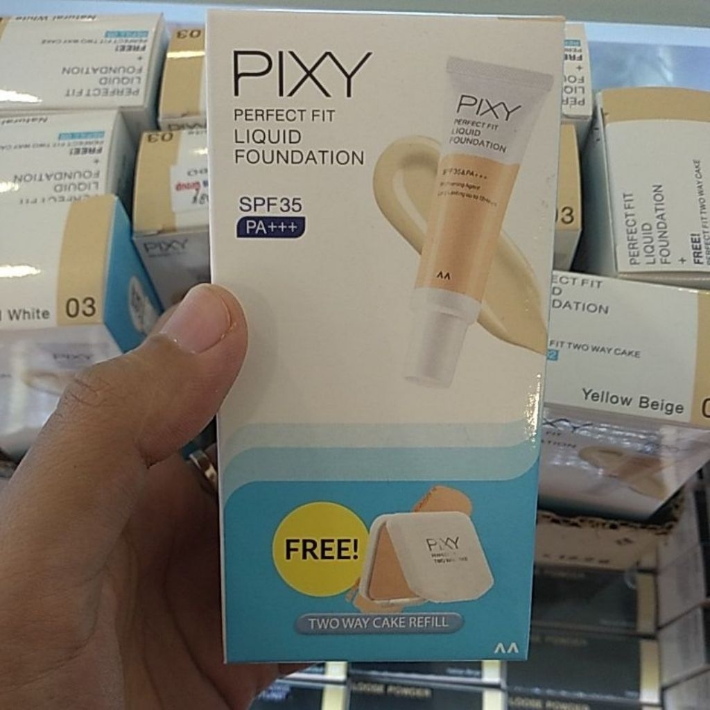Promo PIXY (buy 1 get 1) beli foundation no.2 (yellow beige)gratis refill bedak no.2 (yellow beige)