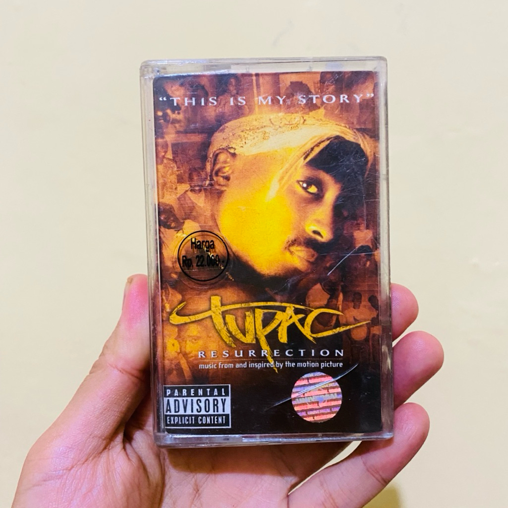 KASET PITA TUPAC - RESSURECTION