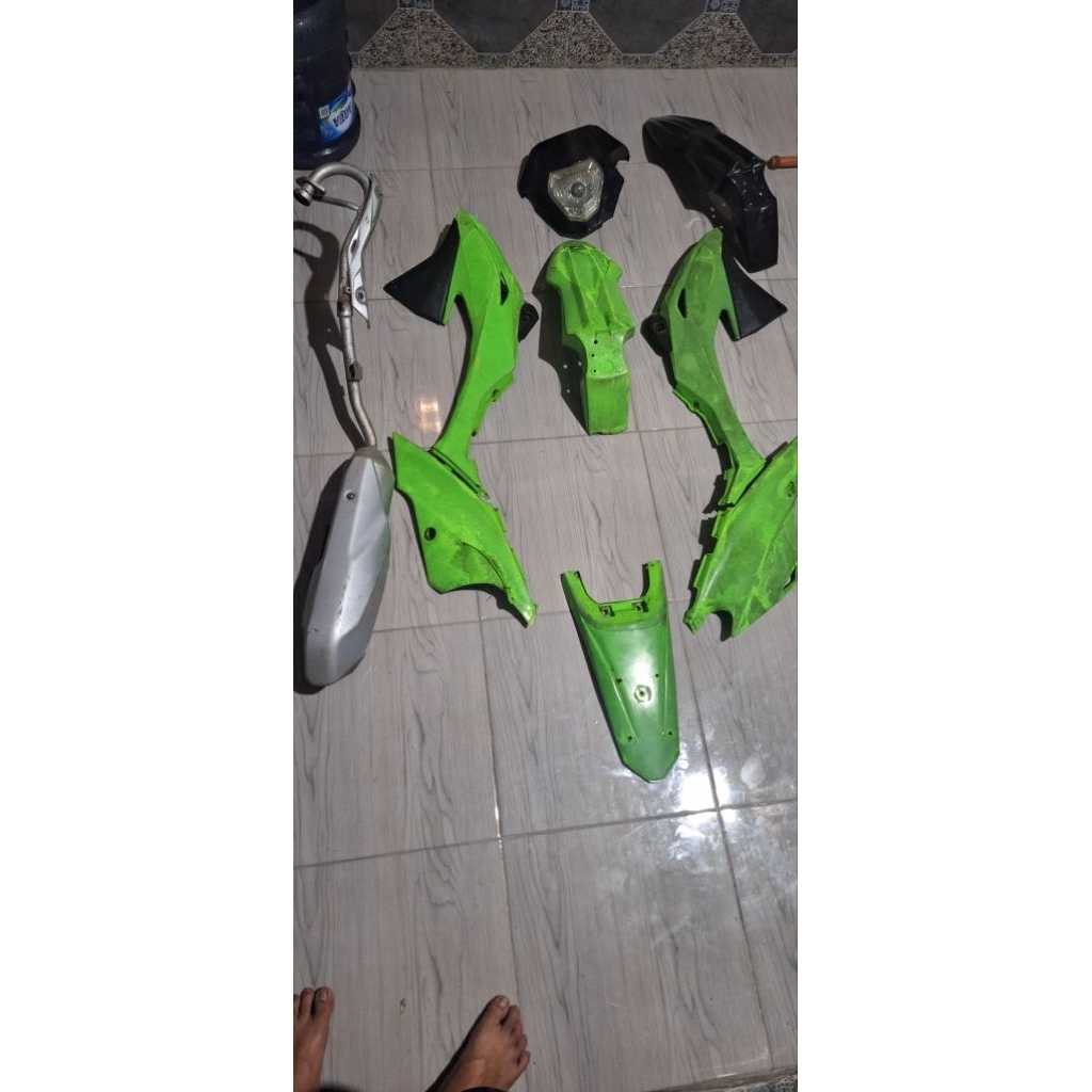Body Fullset KLX BF / Knalpot KLX Ori Standar (second)