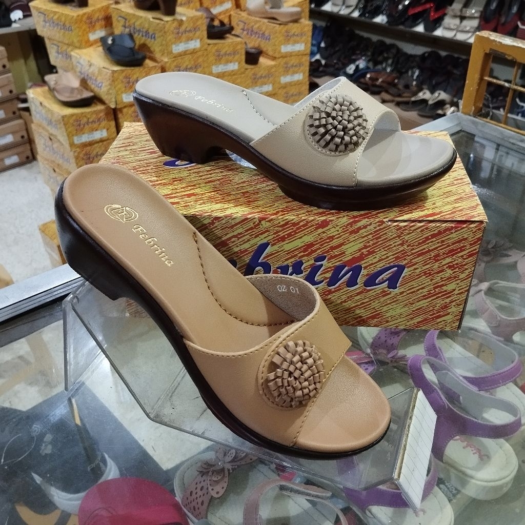 Sandal wanita Art. QZ 01 Febrina.