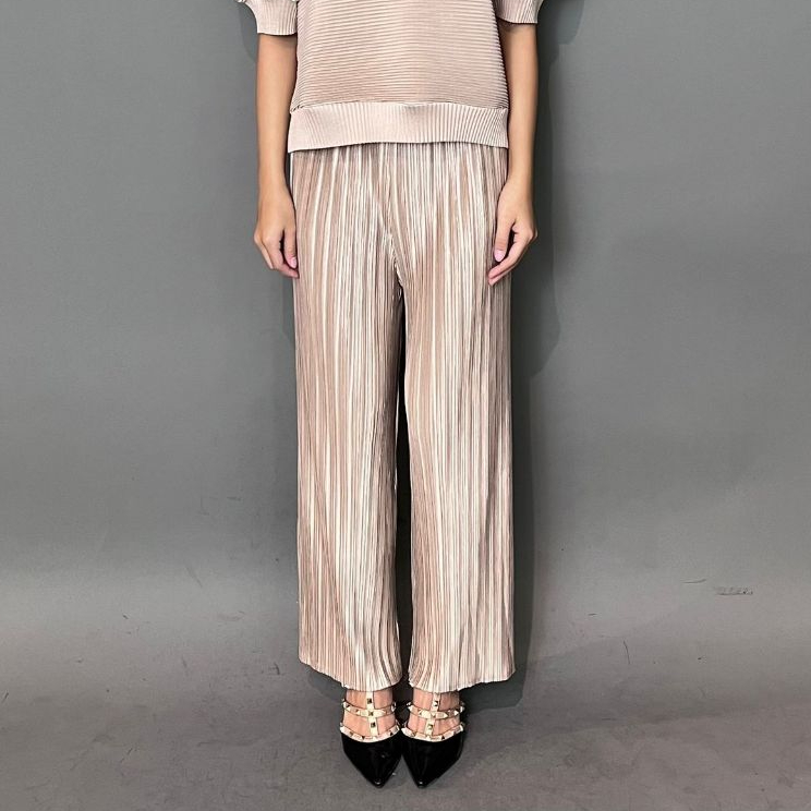 Magnolia Collection Celana Kulot Plisket Wanita Coklat Susu