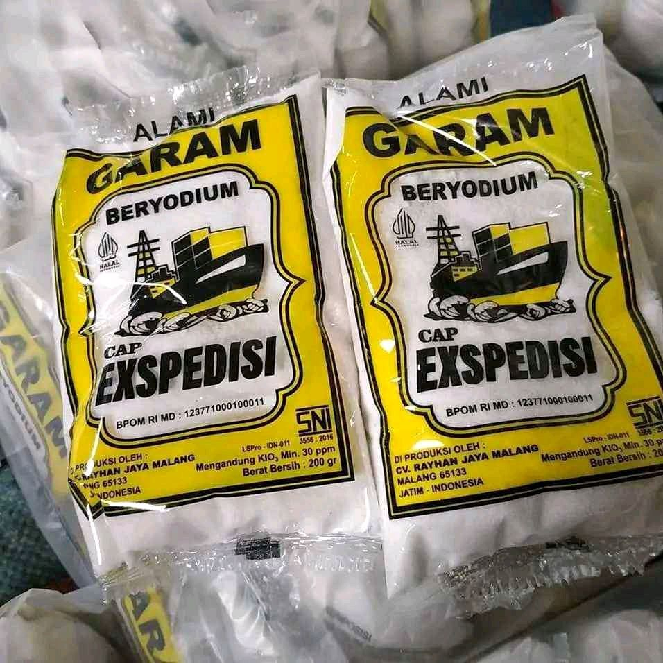 

Dapat 10pcs Garam Dapur Cap exspedisi Termurah (100gr/pcs) Cocok Buat Uang kembalian di Warung