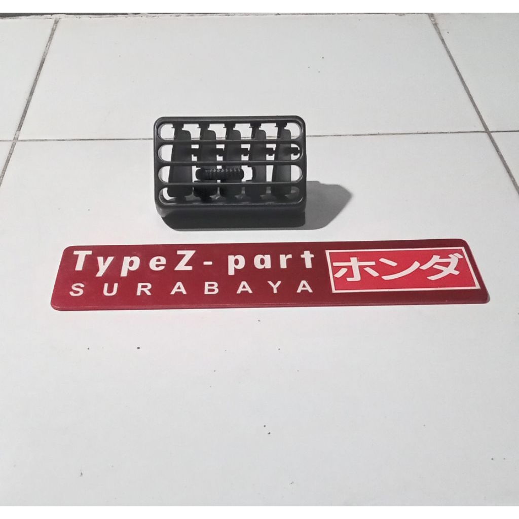 KISI .KISI AC DI DASBORD HONDA CITY  Z DEPAN KANAN ORY SX8