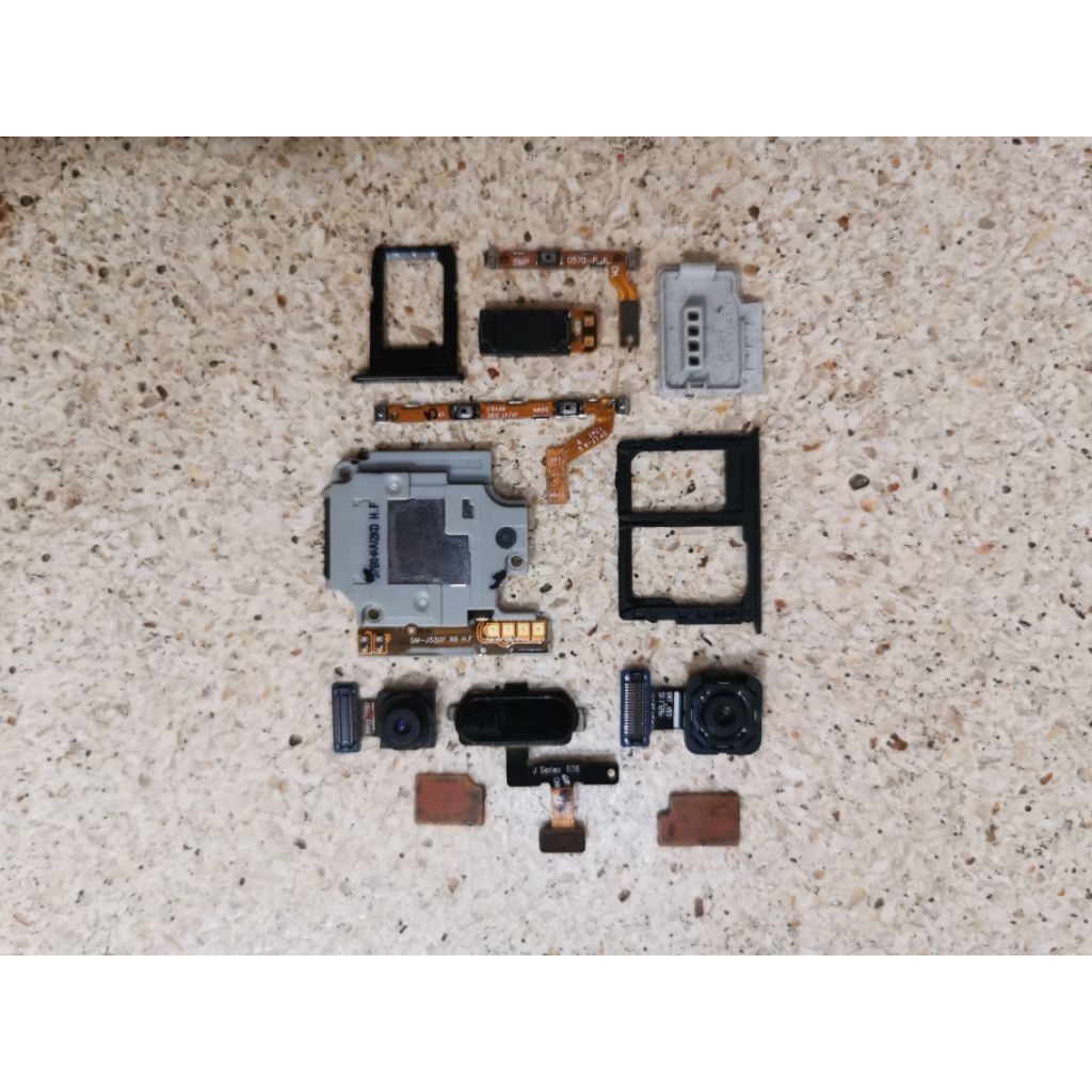 Samsung J5 Pro / Loudspeaker Samsung J5 Pro / Sidik Jari Samsung J5 Pro Dll