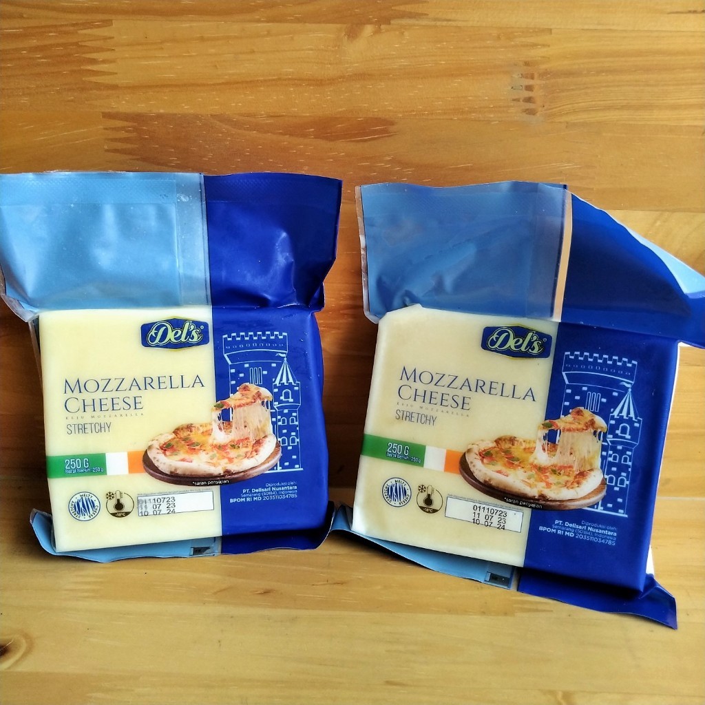

[oddsolshop] pekanbaru/Del's Keju Blok Mozarela 250GR Mozzarella Cheese Block Dels