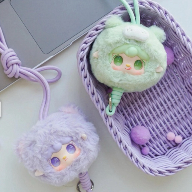 

yooki mini zoo lanyard v7