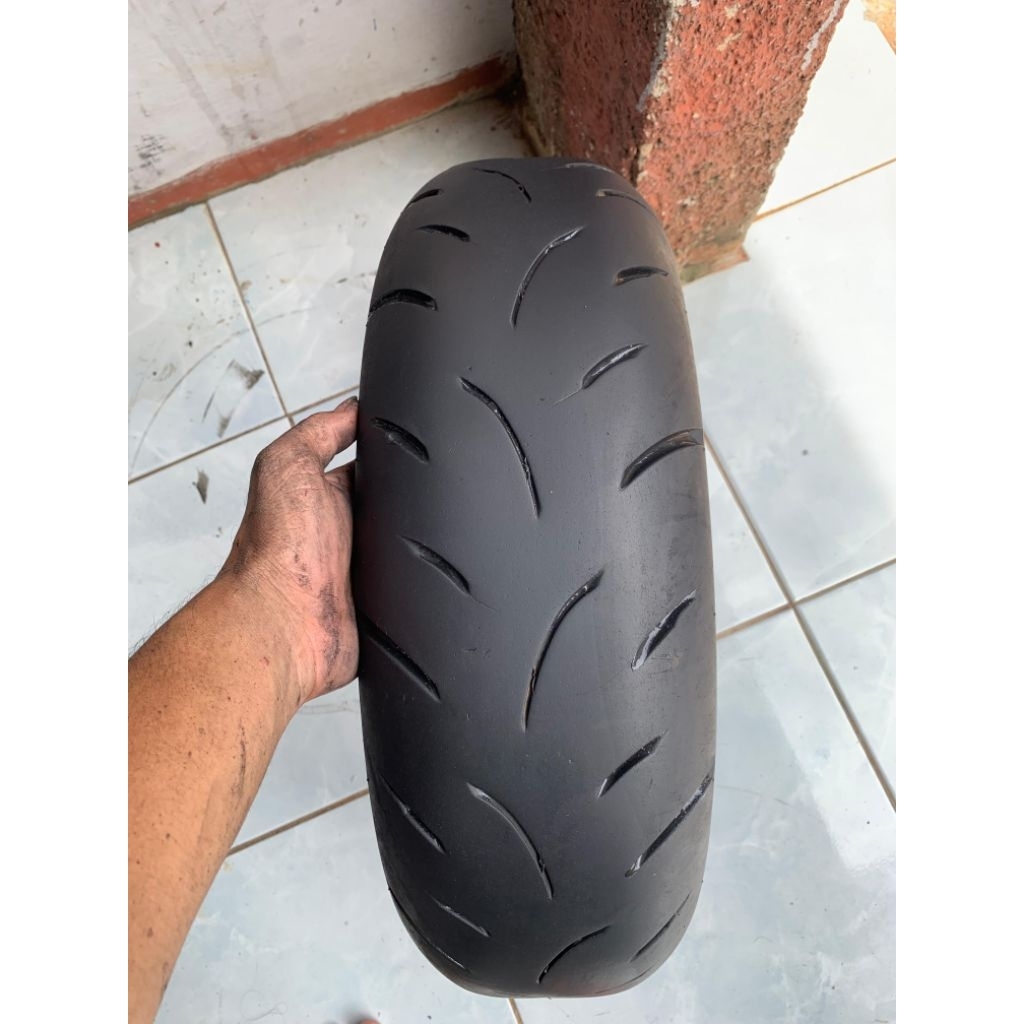 ban copotan second merk maxxis ukuran 140/70-14 tubeles