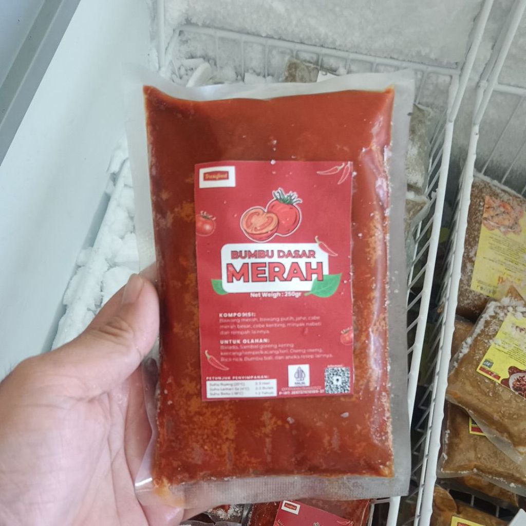 

Bumbu Dasar Merah Bagus untuk Masak Telur Balado, Tempe, Ikan Teri dll Kemasan 250 gr