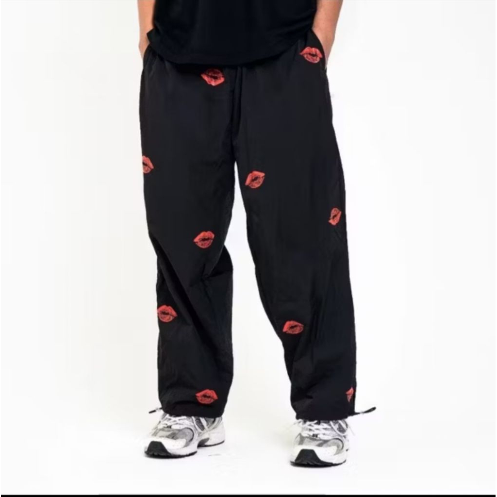 Celana panjang Trackpants[celana panjang y2k pria motif kiss]
