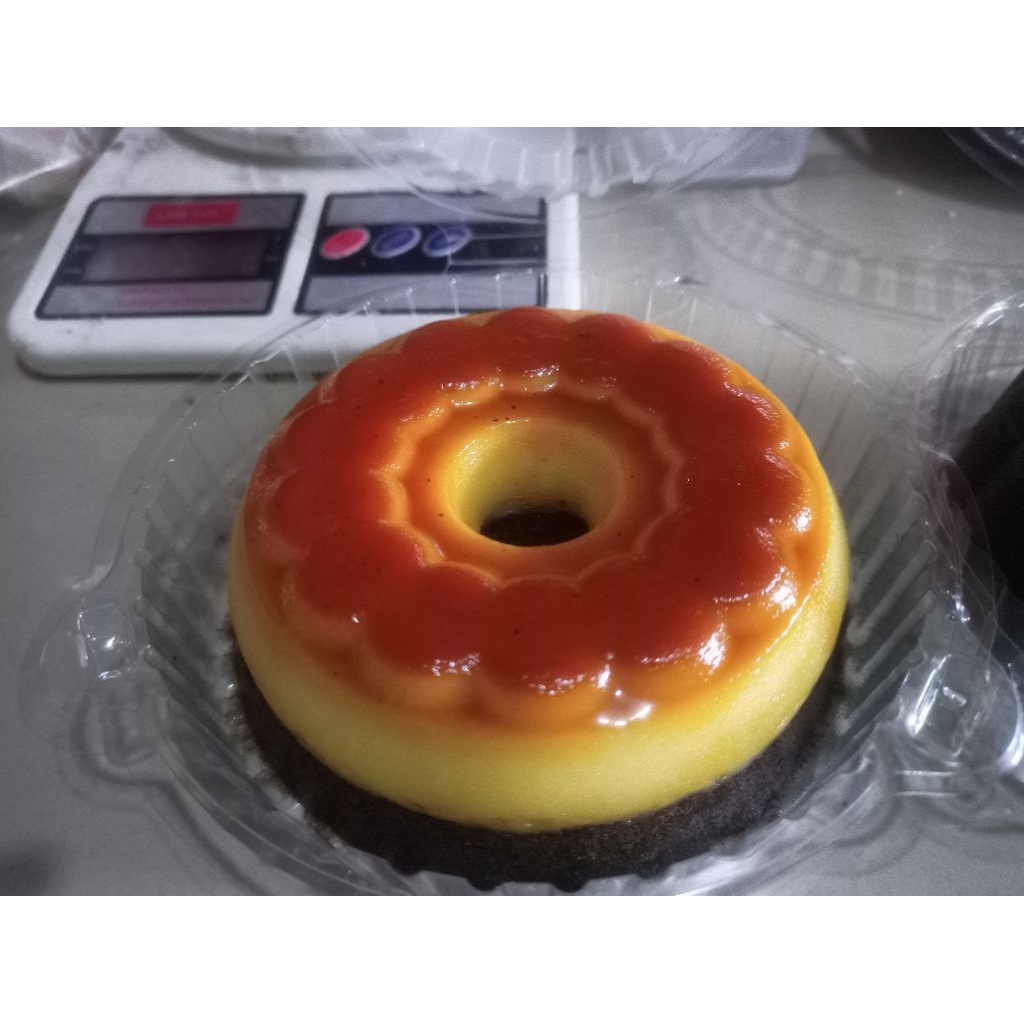 

Bolu ketan hitam caramel