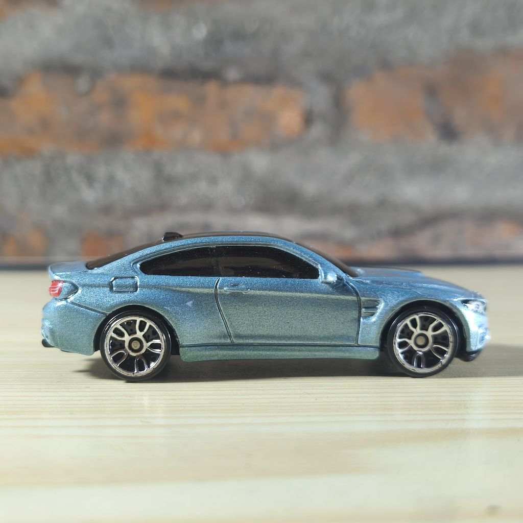 Hot Wheels BMW M4 - Loose Mulus