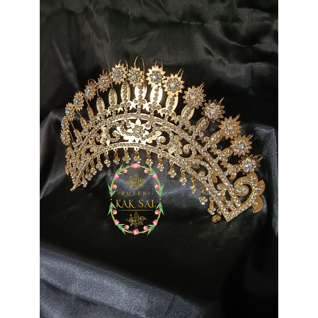Mahkota kening Pengantin adat Aceh/Melayu