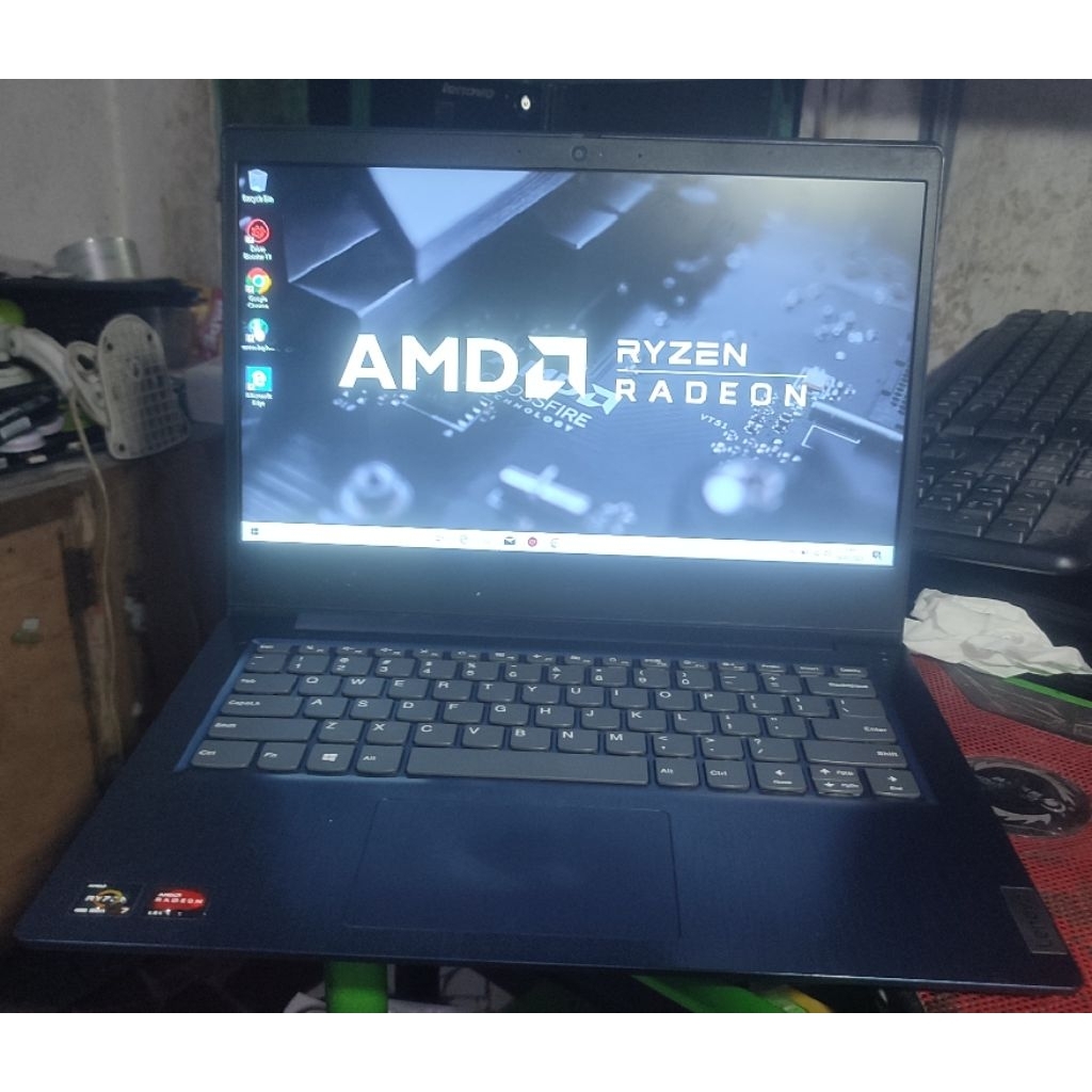 Lenovo IP slim.3 ryzen 7 4700u