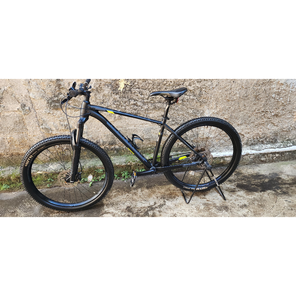 Sepeda polygon xtrada 8