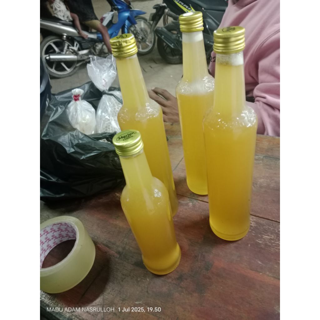 

MADU KUNING MANIS BOTOL KECIL 275MIL